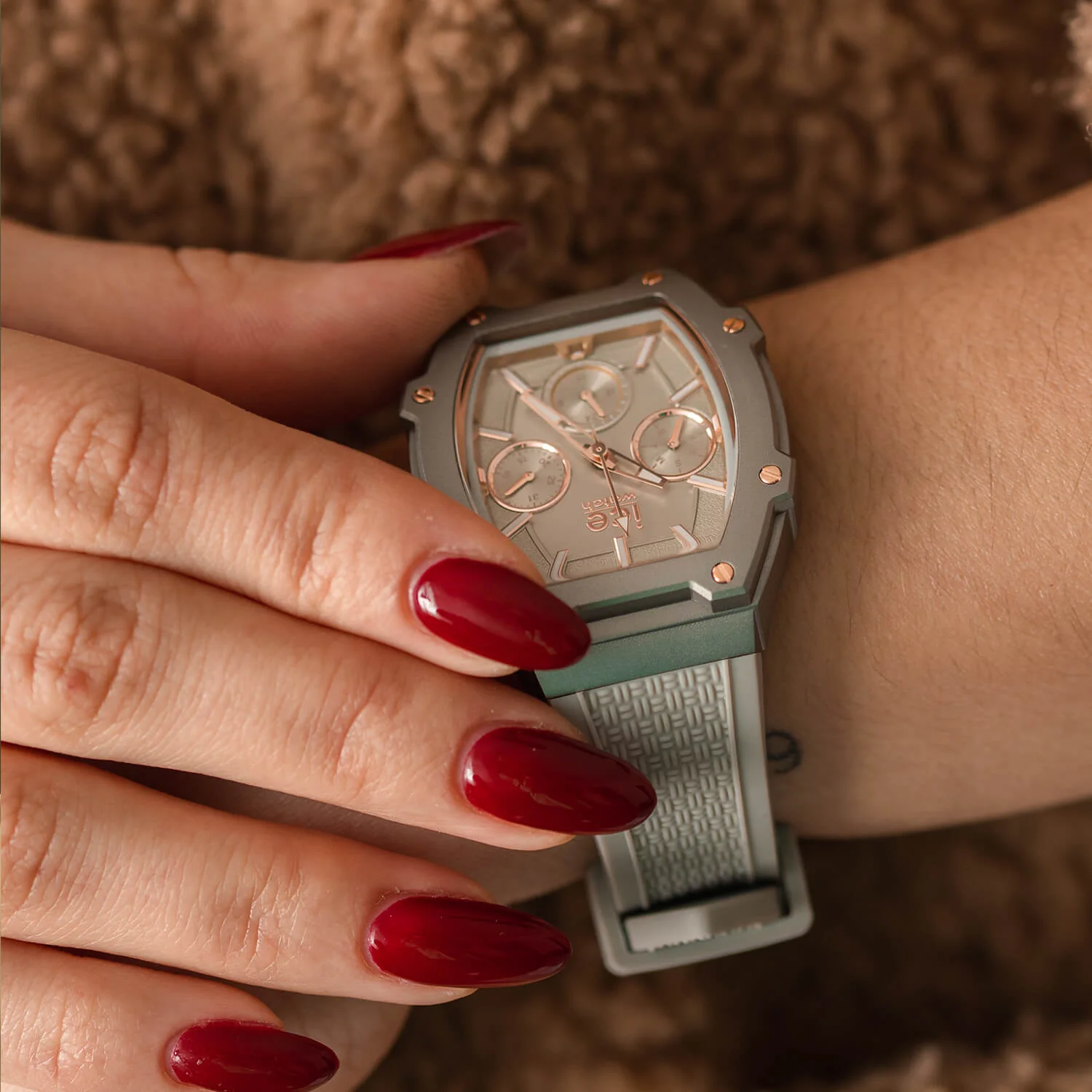 Thumb 5